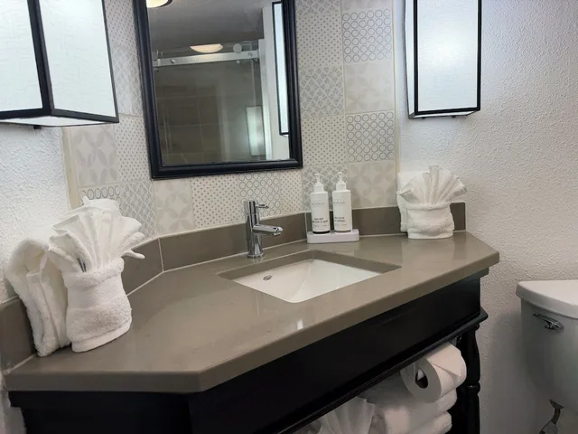 غرفة بسريرين مزدوجين، Wingate by Wyndham Jacksonville FL 3/4