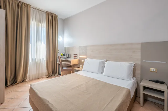 غرفة كومفورت مفردة بسرير مزدوج، Hotel Miramonti 4/8