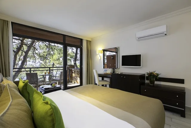 Standard Double Room Partial Sea View, Marmaris Bay Resort - Adults Only (16+) 1/5