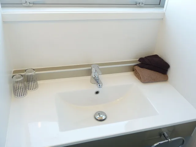 Premier, Twin Beds, 1 King and 1 Single Beds, 16 Northgate Motor Lodge 6/7