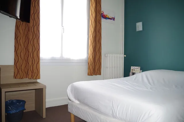 غرفة كومفورت بسرير مزدوج، Hotel the Originals Caen Le Savoy 3/8