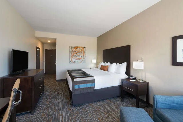 غرفة بسرير كينج، Wingate By Wyndham Loveland Johnstown 5/8