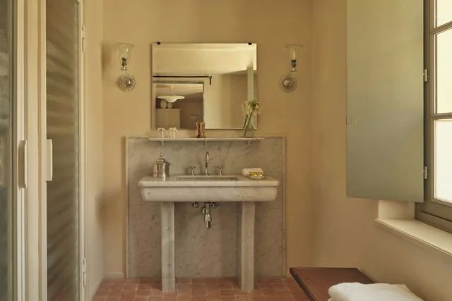 Standard, King Bed, Hotel Du Couvent, A Luxury Collection Hotel, Nice, France 3/4