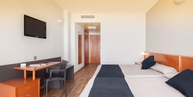 Standard, 2 Double Beds, City View, Terrace, RH Vinaros Playa 3/4