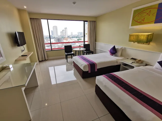غرفة سوبيريور بإطلالة على النهر، Tongtara Riverview Hotel 6/10