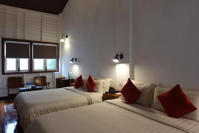 غرفة بزنس بسريرين كوين، Sarang Paloh Heritage Stay & Event Hall 2/2