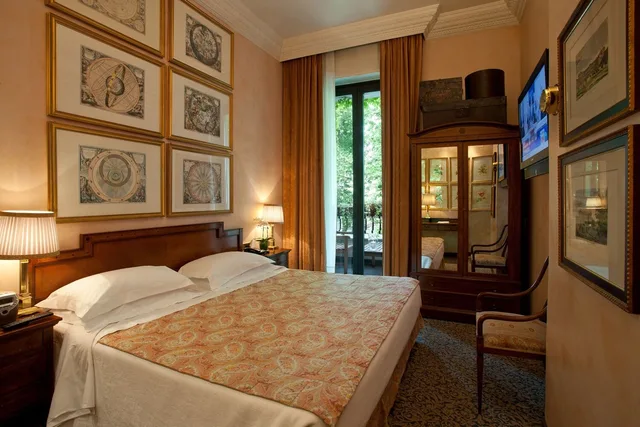 غرفة سوبيريور بسرير مزدوج أو سريرين منفصلين، Hotel de la Ville - Monza, an SLH Hotel 3/5
