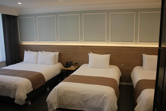Parlour Suite، Casaloma Hotel 2/7
