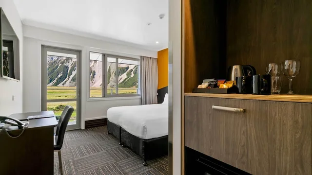 Lodge, King and Twin Beds, Valley View، Mt Cook Lodge and Motel 3/3