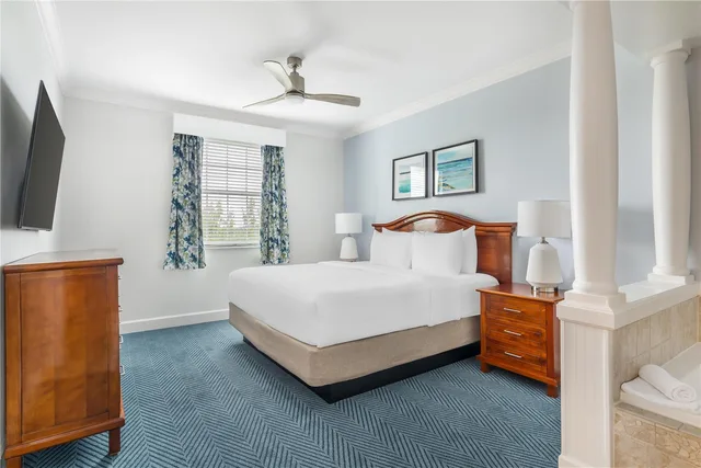 جناح بسريرين منفصلين وسرير كينج بغرفتي نوم مع أريكة، Hilton Vacation Club Grand Beach Orlando 2/16
