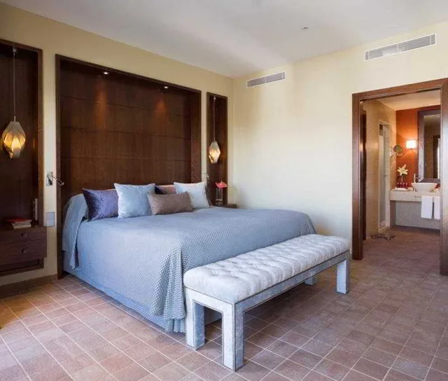جناح جونيور، DoubleTree by Hilton La Torre Golf & Spa Resort 1/1