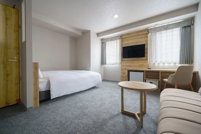 غرفة سوبيريور بسرير كوين مع أريكة للمدخنين، Premier Hotel Cabin Sapporo Ex Natural Spa Hotel Paco Junior Susukino 2/3