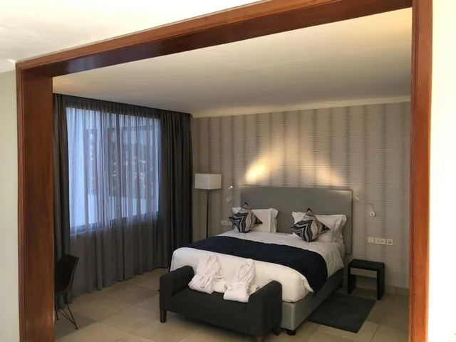 جناح تنفيذي بسرير كينج، Mythos Hotel 1/4