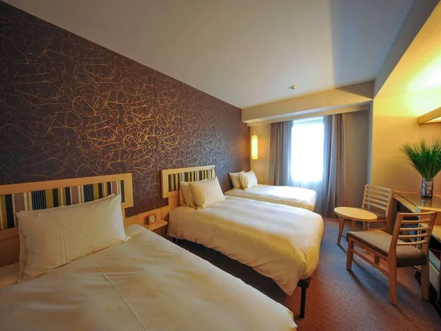 غرفة ثلاثية بثلاثة أسرّة مع سرير إضافي، Hotel Resol Trinity Kanazawa 1/3