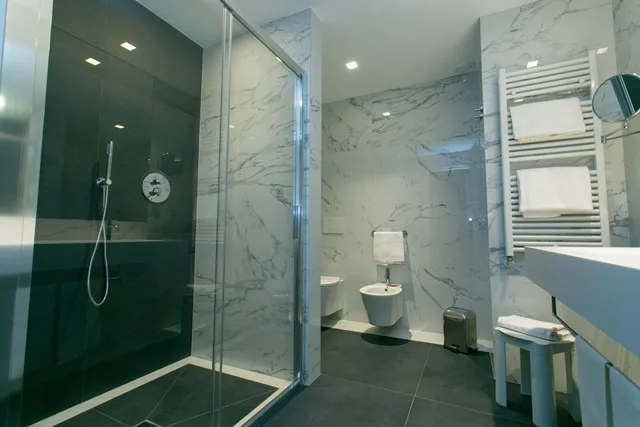 غرفة بسرير مزدوج أو سريرين منفصلين بإطلالة، Hotel Terme Venezia 6/8