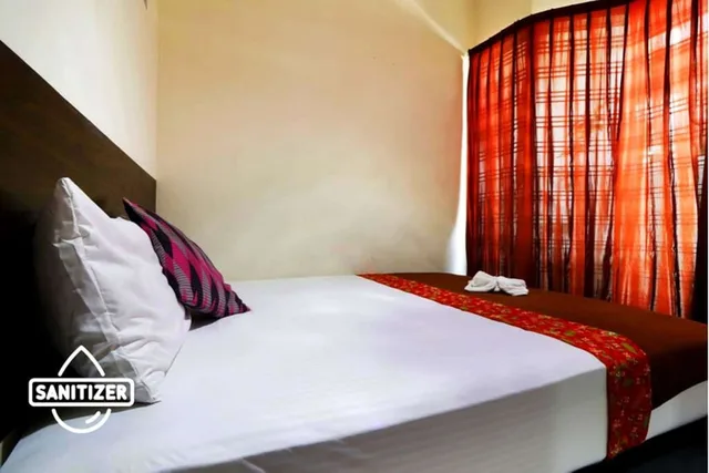 غرفة سوبيريور بسرير مزدوج بحمام خاص، Bantal Guling Pasar Baru Bandung 2/4