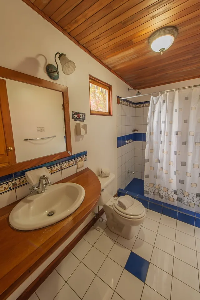 5 Bedrooms, House, 5 Queen and Twin Beds، Claro De Luna 6/7