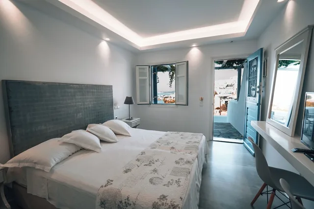 Superior, King Bed, Sea View, Pool Floor، Alexandros Studios And Apartments 1/6