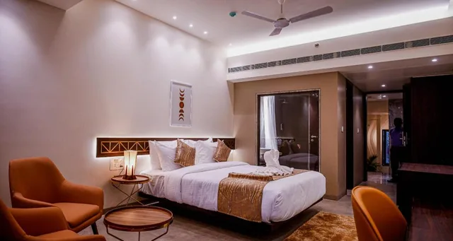 Mandakini Ambience Model Colony، Shivaji Nagar، بونه 9/14