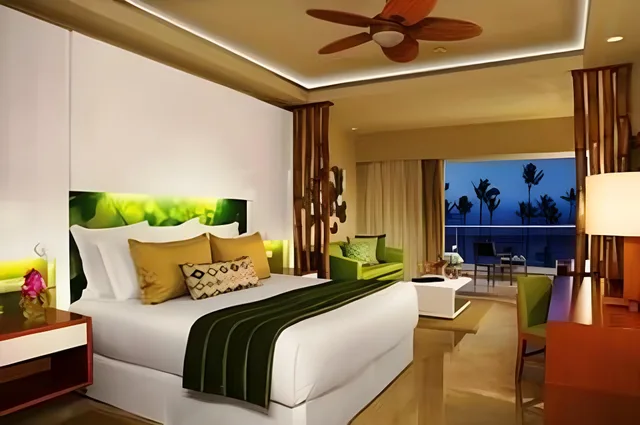 Junior Suite, Pool View, Dreams Onyx Resort And Spa Punta Cana 1/1