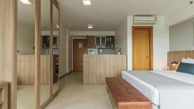 غرفة ديلوكس بسرير مزدوج، Saint Moritz Hplus Express 3/7
