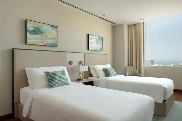 3 Bedrooms, Penthouse, Twin Beds, 2 King Beds, Fraser Suites Seef Bahrain 1/10