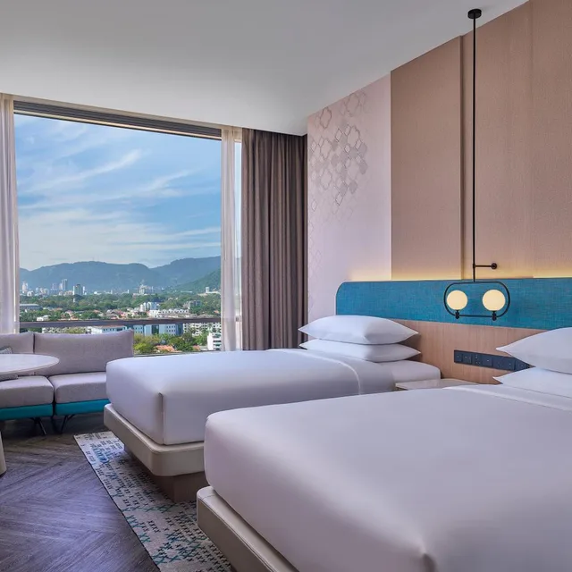 Room, Twin Beds, City View, Club Floor، Penang Marriott Hotel 2/10