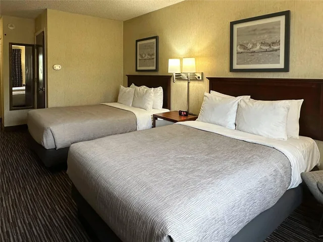 غرفة بسريرين مزدوجين، Quality Inn Near Toms River Corporate Park 5/7