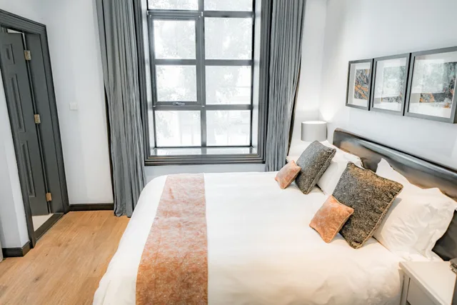 غرفة سوبيريور بسرير كينج، GRACIE ART HOTEL 798 1/10