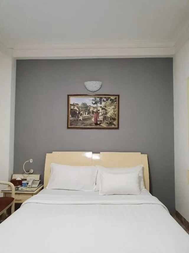 Superior, Queen Bed, A25 Hotel - 22 Nguyen Cu Trinh 2/10