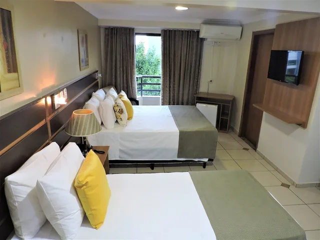 Premium, 1 Double and 1 Single Bed, Ferraz Hotel 1/5