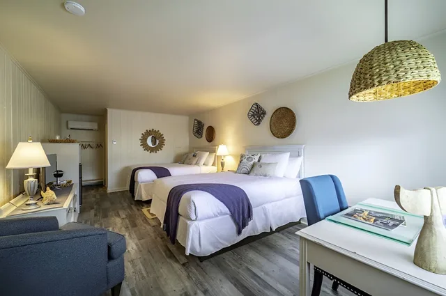غرفة بسريرين كوين، Ocean Glass Inn 1/3
