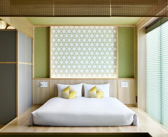 غرفة بسرير مزدوج مع أريكة مع أريكة، OMO5 Kyoto Gion by Hoshino Resort 1/8