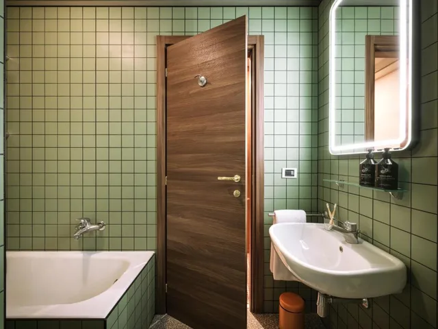 Medium، Max Brown Hotel Missori, part of Sircle Collection 2/2