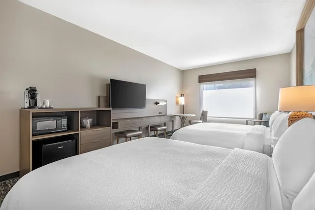 غرفة قياسية بسريرين كوين، Best Western Plus Pocomoke City 4/7