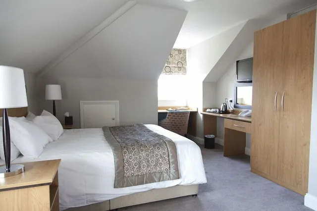 غرفة عائلية، The Riverside House Hotel 5/8