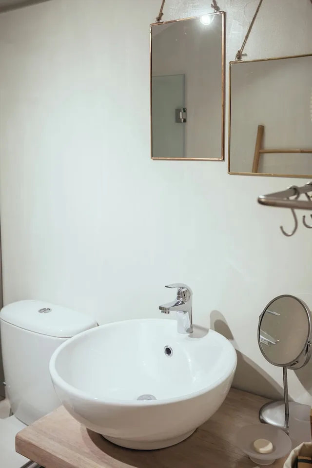 Deluxe, Suite, Double Bed, Stair Access Only, Sofa, Balcony, Attic, Amymone and Adiandi 8/10