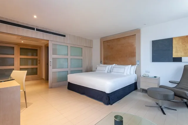 غرفة بريميوم بسريرين منفصلين، Melia Sevilla Hotel 2/6