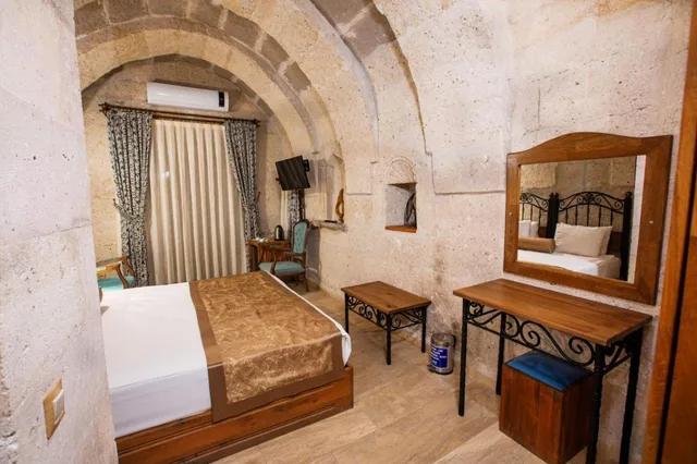 Stone, Standard, Double Bed، Caldera Hotel 5/10