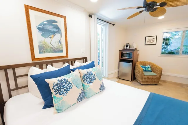 غرفة قياسية بسرير كوين بإطلالة على الحديقة، Coconut Palm Inn 3/5