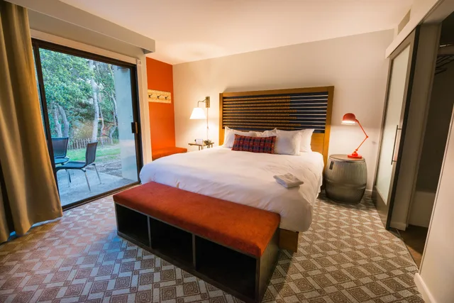 Premium, Suite, King Bed, Forest View, Patio، Chaminade Resort and Spa 1/4