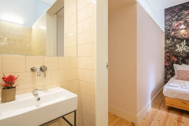 شقة رومانسية بسريرين منفصلين بإطلالة على المدينة بغرفة نوم واحدة مع أريكة، Indulge Porto Flats 2/3