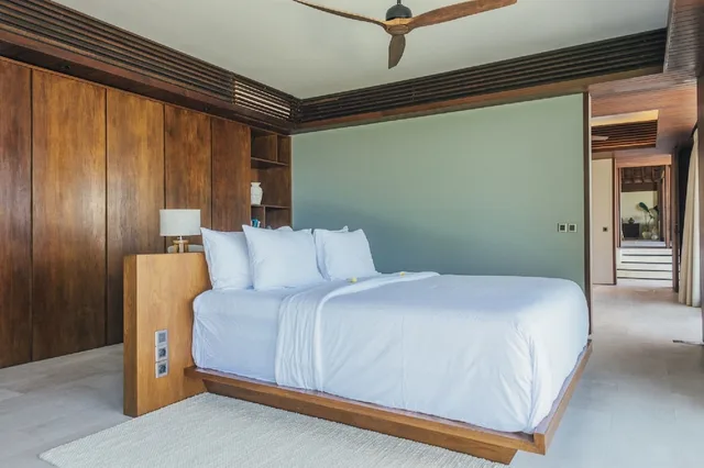 3 Bedrooms, Luxury, Villa, 1 Queen and 2 King Beds, Ocean View, Private Pool, Tampah Hills 2/4