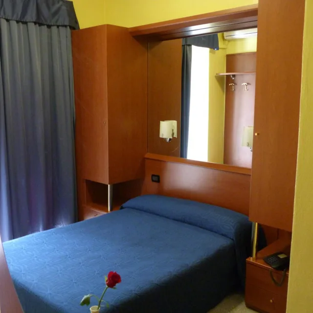 غرفة مفردة، Hotel Aurora 1/15
