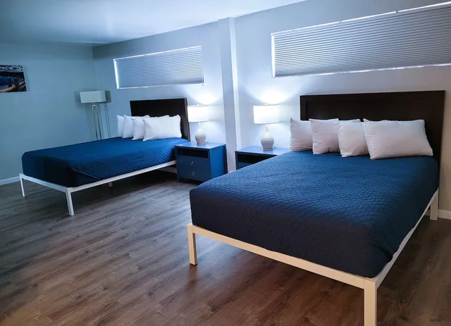 غرفة قياسية بسريرين كوين لذوي الإعاقة، Cerulean Hotel a Running y Property 1/2