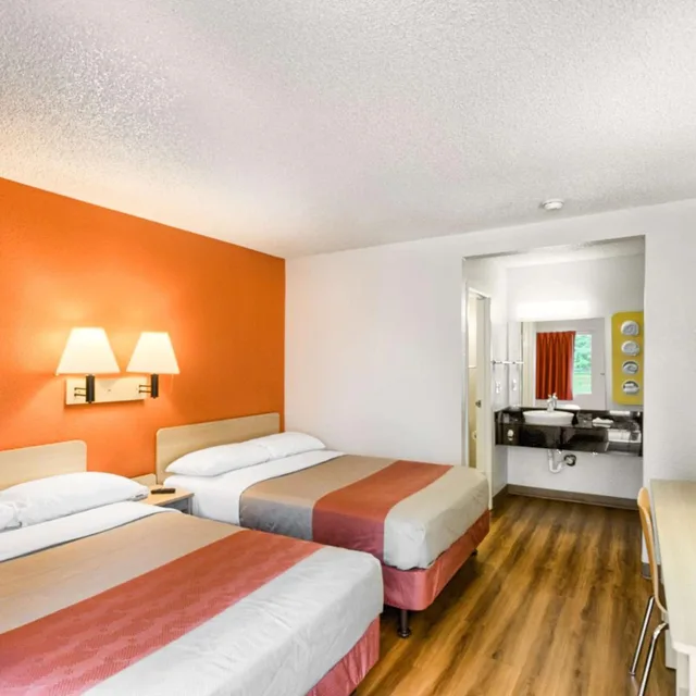 غرفة ديلوكس رباعية، Motel6 Everett, WA - South 1/6