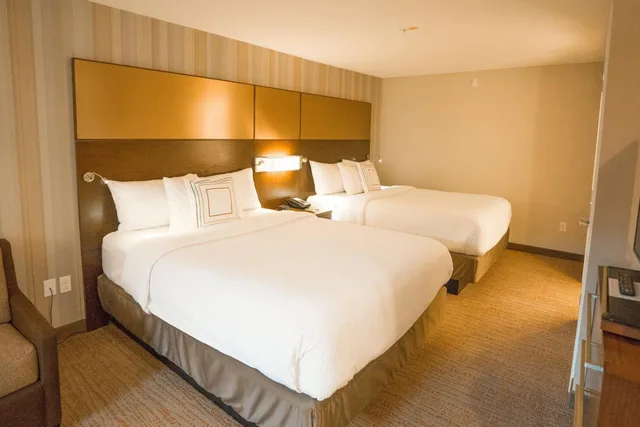 استوديو بسرير كوين مع أريكة بحوض استحمام لذوي الإعاقة، Residence Inn By Marriott Seattle University District 2/6