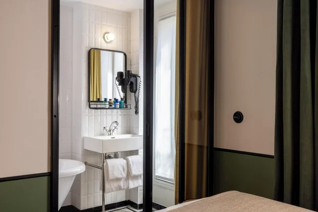 غرفة سوبيريور بسرير كوين، Avalon Cosy Hotel Paris Gare du Nord 4/4