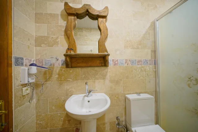 غرفة قياسية بسرير مزدوج، Arch Palace Hotel 5/6