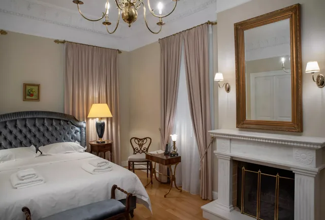 جناح سوبيريور، Noble Suites 1/6